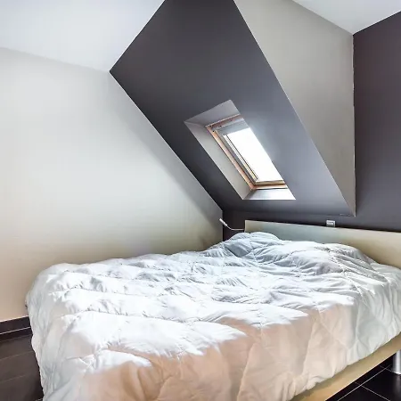 Maeterlinck 201 Sunny Penthouse In Apartamento